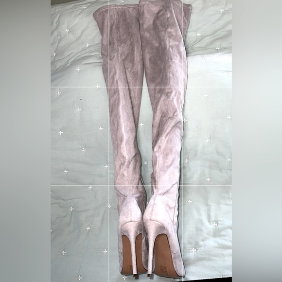 NWOB ASOS thigh high suede heeled boot light grey Sz 8 - Picture 9 of 15